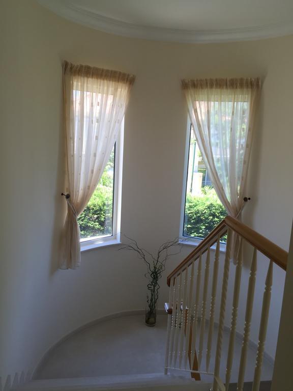 Villa 4 Bed 4 Bathroom Quinta Da Boavista *